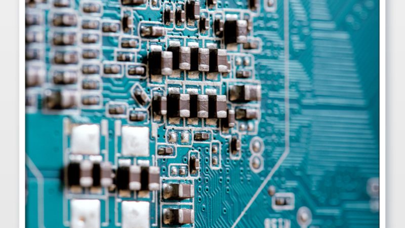 肖特基二极管：揭秘其关键特性与选型要点**